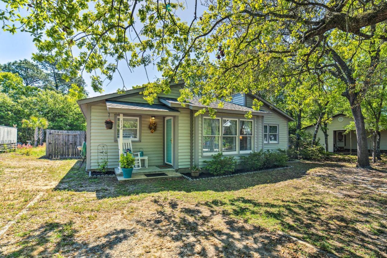 Oak Island Home With Fenced Yard, Walk To Long Beach Ngoại thất bức ảnh